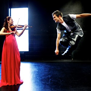 Ragnhild Hemsing & Hallgrim Hansegård dancing "YR"