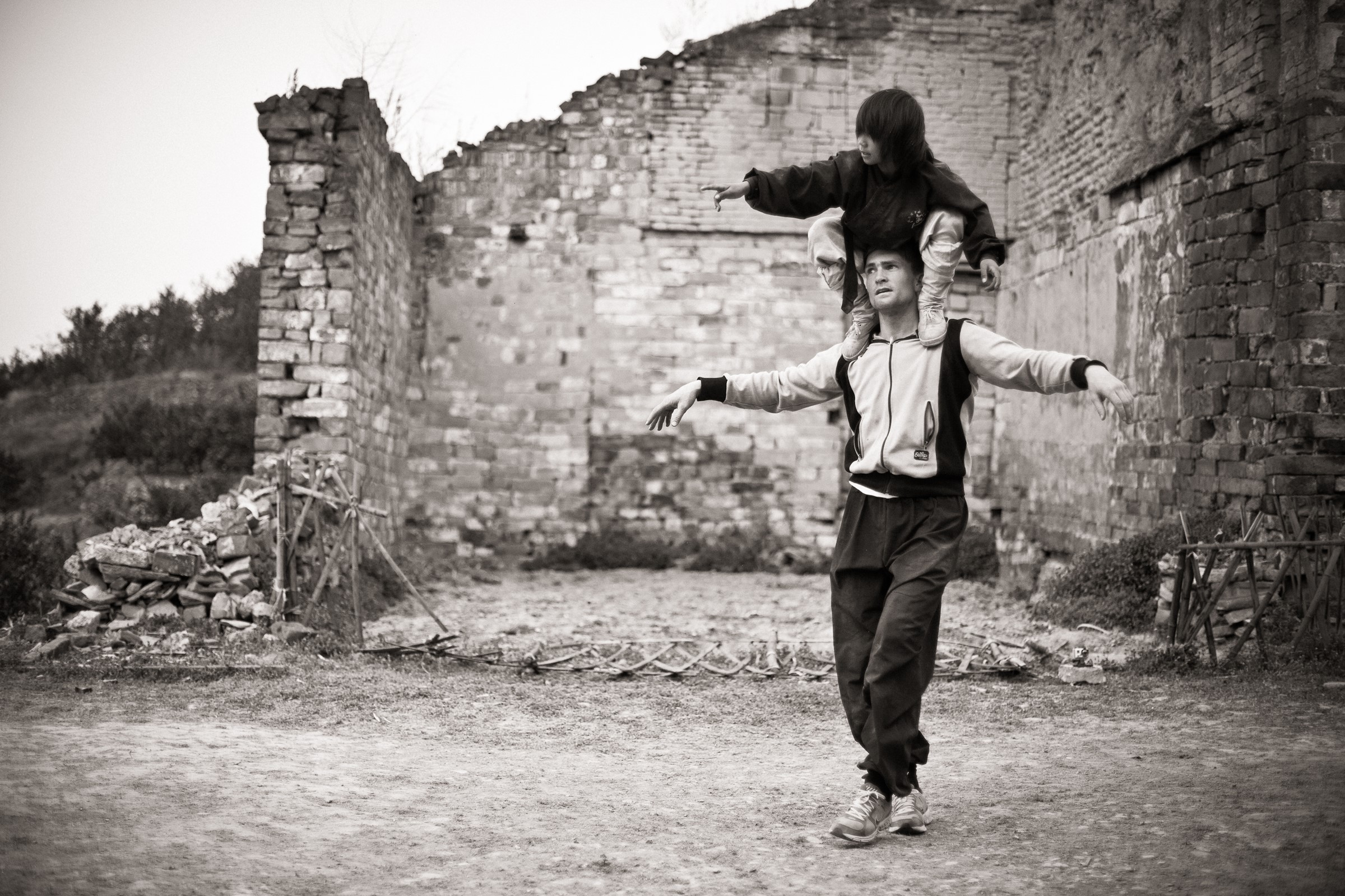 FRIKAR in dragons temple, documentary movie by Globus Media / NRK